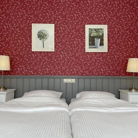 Pax Tibi Bed & Breakfast 3*