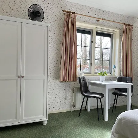 Bed & Breakfast Pax Tibi 3*